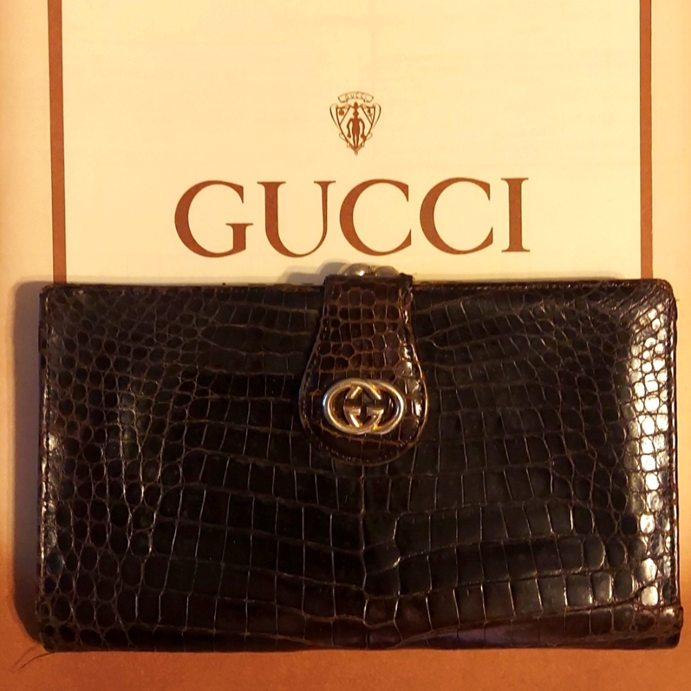 Gucci Black Crocodile Leather Wallet